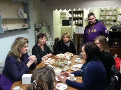 Anna Soubry, Penny Mordaunt and Councillor Richard MacRae with local businesses